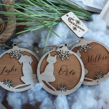 Boule de Noël en bois personnalisée animaux de compagnie , chien et chat