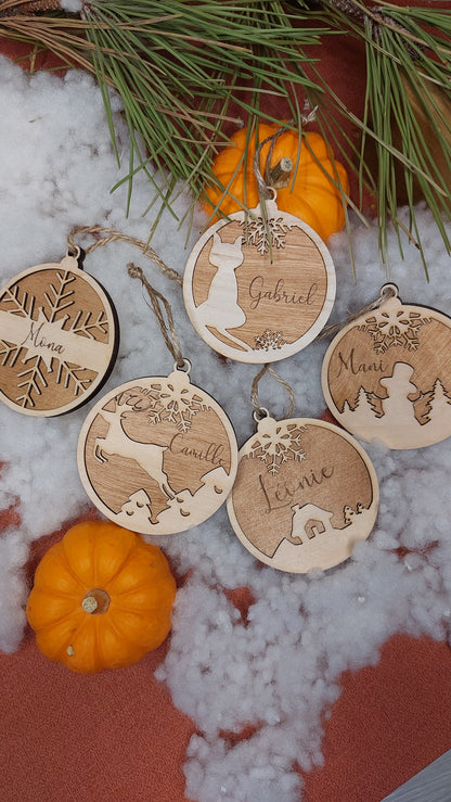 Boule de Noël en bois personnalisé  - ornement - gravure - Cadeau de noël