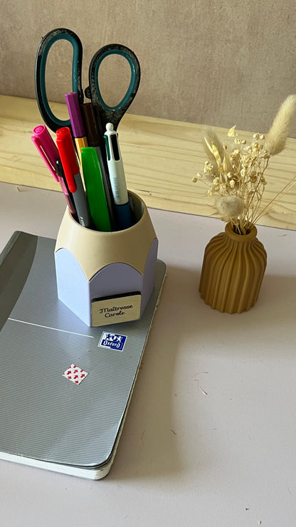 Pot à crayons personnalisé , Cadeau maîtresse maître fin d'année