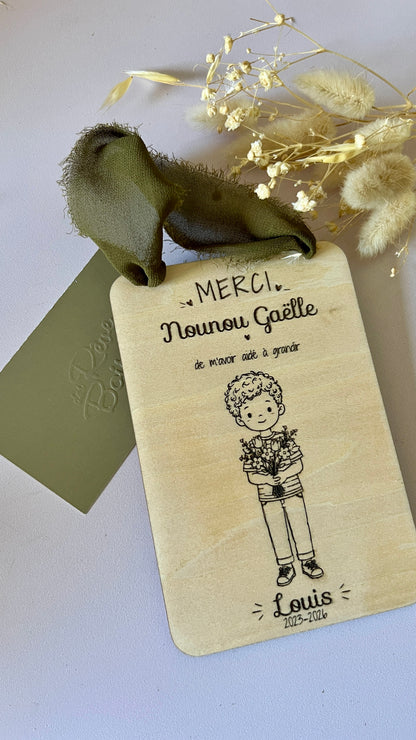 Carte bois personnalisée gravée enfants , Cadeau maîtresse & nounou fin d'année