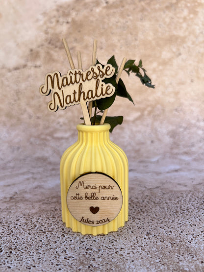 Diffuseur huile essentielle personnalisé – Cadeau maman mamie tata marraine – Fête des mères – Vase gravé – Idée cadeau femme