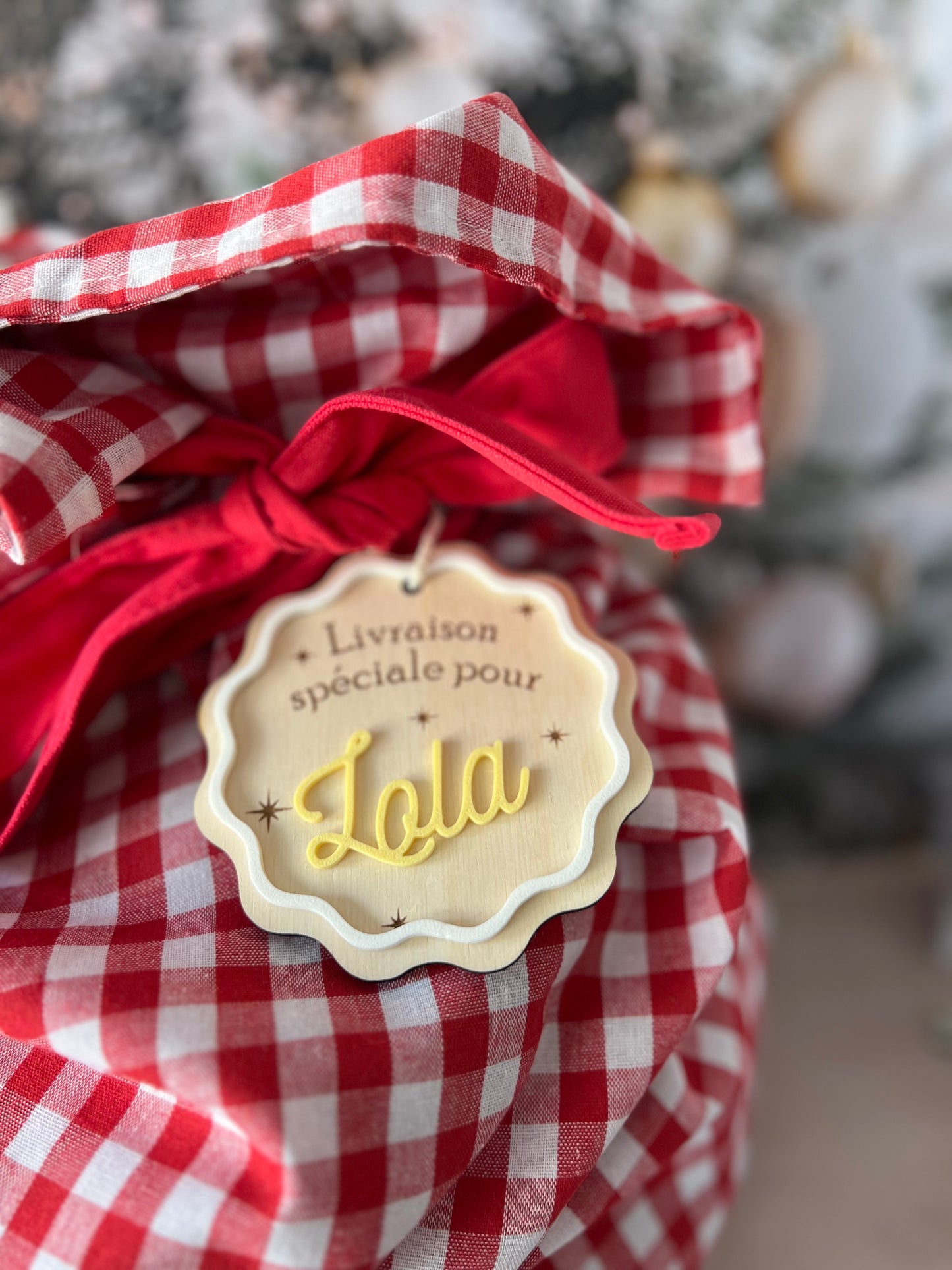 Grande Étiquette cadeau de Noël personnalisée – Bois gravé avec prénom