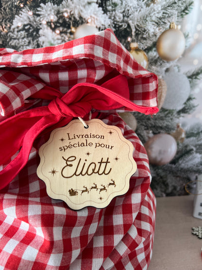 Étiquette cadeau de Noël personnalisée – Bois gravé avec prénom