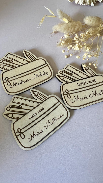 Magnet Trousse personnalisé — Cadeau maîtresse & ATSEM fin d'année