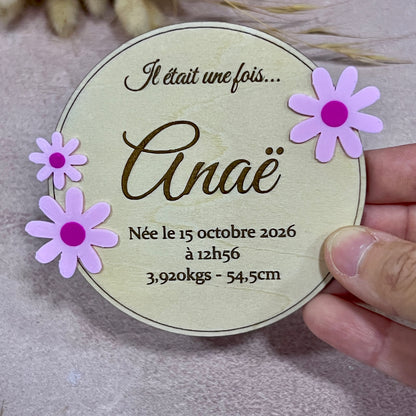 Faire-part naissance bébé fille bois personnalisé, fleurs