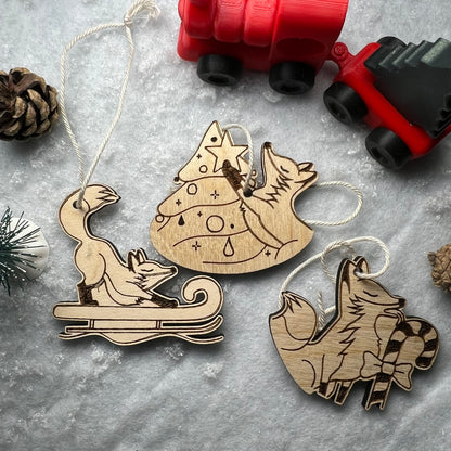 Boule de noël en bois renard personnalisée
