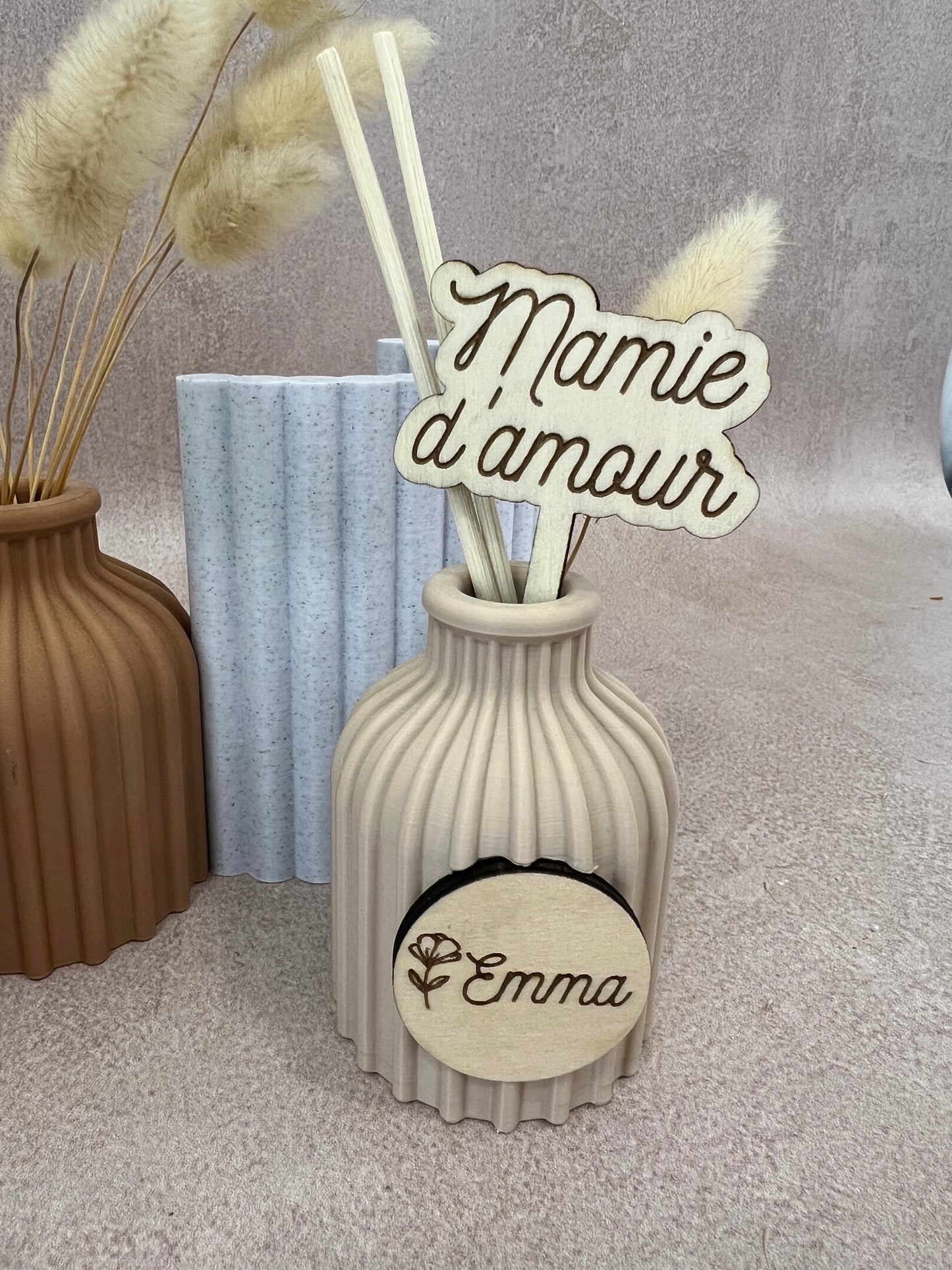 Diffuseur huile essentielle personnalisé – Cadeau maman mamie tata marraine – Fête des mères – Vase gravé – Idée cadeau femme