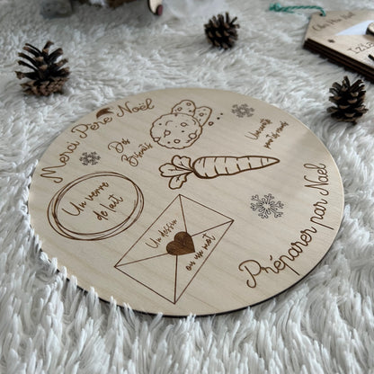 Assiette , plateau du Père Noël en bois personnalisée avec prénom