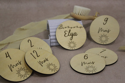 Cartes étapes rondes bébé soleil