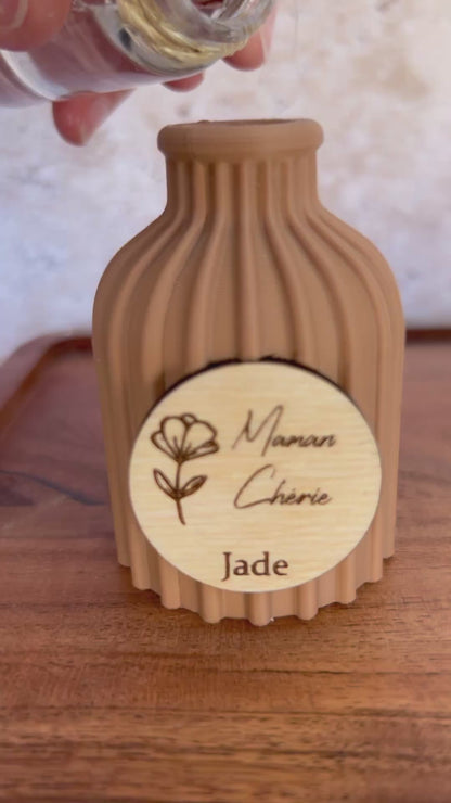 Diffuseur huile essentielle personnalisé – Cadeau maman mamie tata marraine – Fête des mères – Vase gravé – Idée cadeau femme