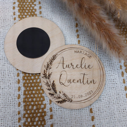 Magnet rond en bois, cadeau invité modèle Pampas