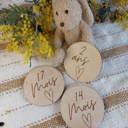 Cartes étapes rondes bébé coeur